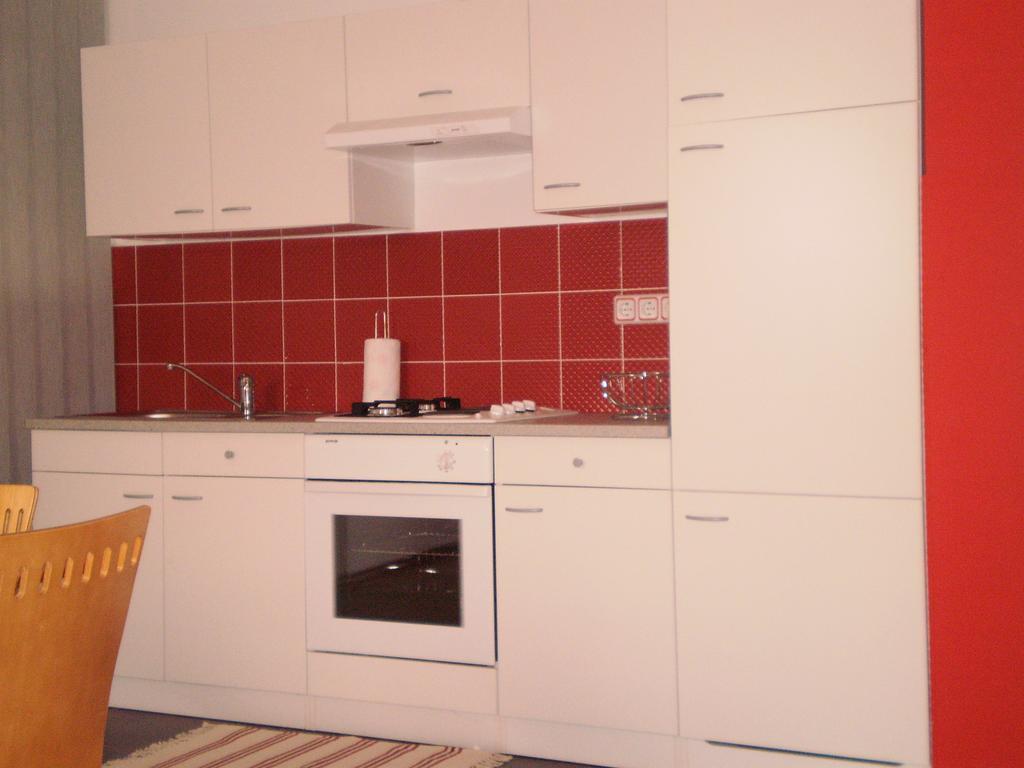 Apartments Petar Pan Krapinske Toplice Δωμάτιο φωτογραφία